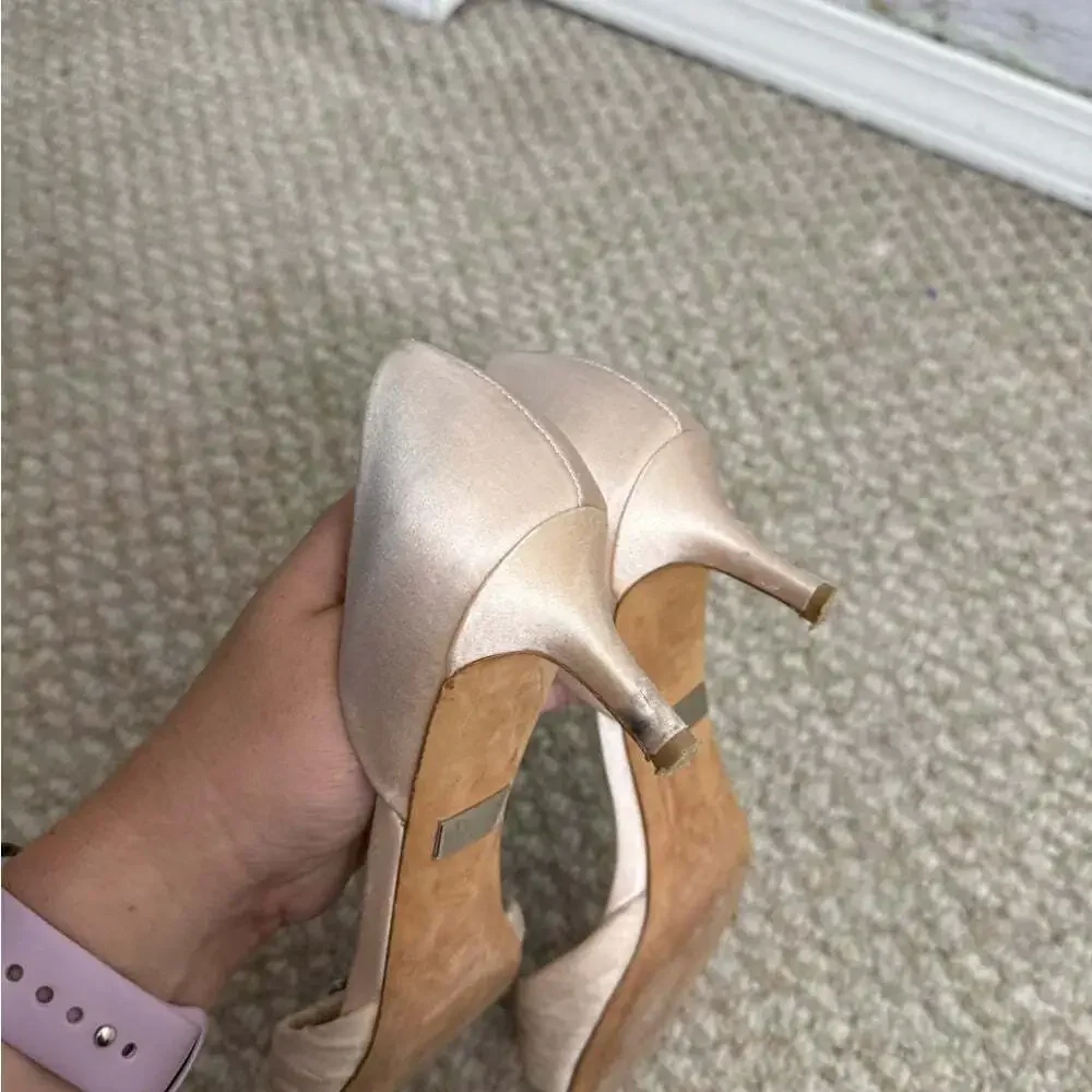 Badgley Mischka shoes Peep toe pink size 6